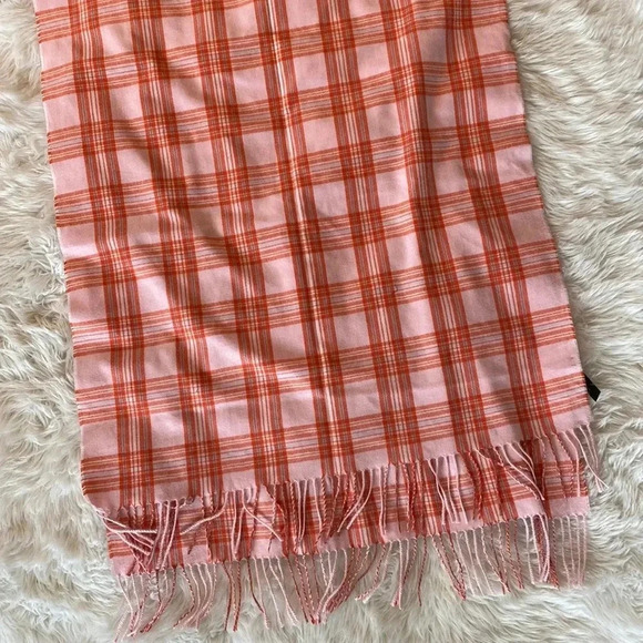 Urban Outfitters Plaid Blanket Scarf - Picture 2 of 7